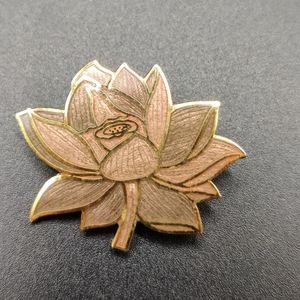 Vintage cloisonne rose brooch pin. SITI stamped
